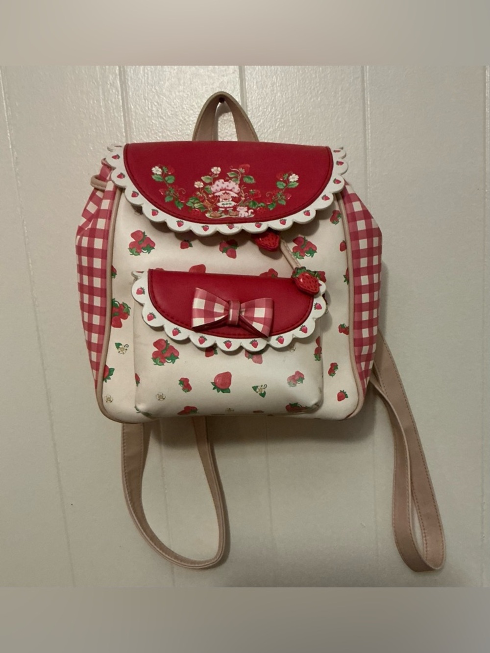 Rare Out Of Stock Hot Topic Strawberry Shortcake Faux Leather Backpack